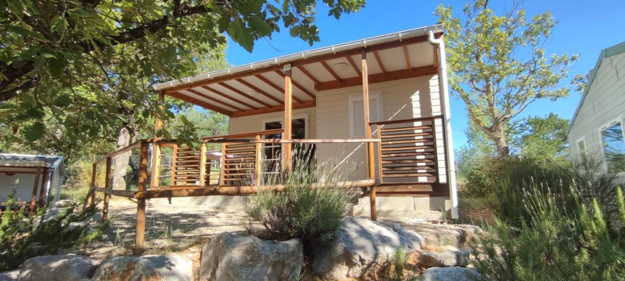 Camping Pres Du Lac De Sainte Croix Bauduen Exterior foto