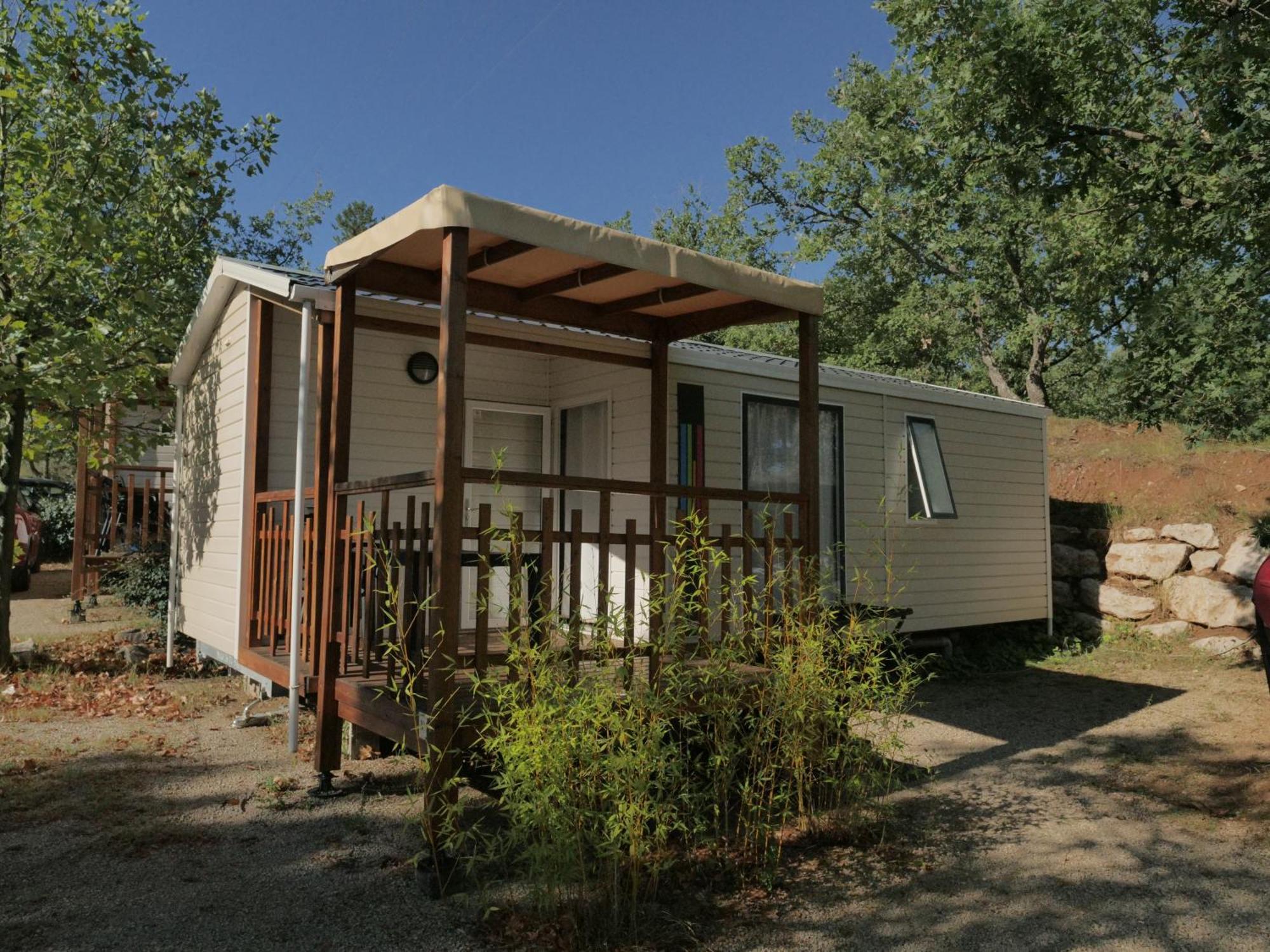 Camping Pres Du Lac De Sainte Croix Bauduen Exterior foto